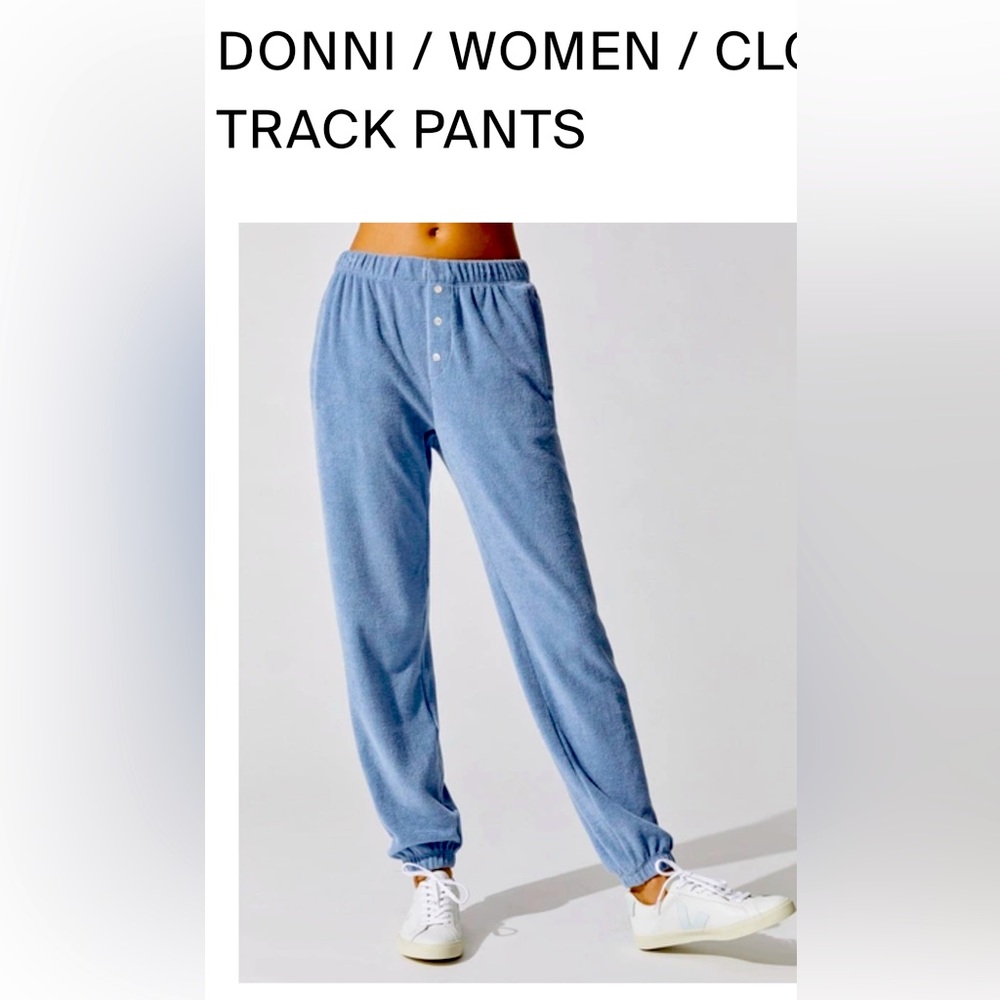 Super cozy Brand new Donni Terry Cloth Sweatpanta with pockets.
